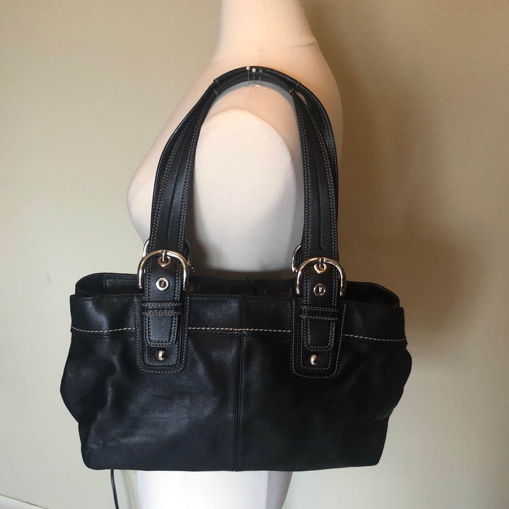 Coach Black Leather Soho Pleated Tote/Purse - Picture 2 of 6